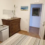 Kalimaka Bed & Breakfast 4*